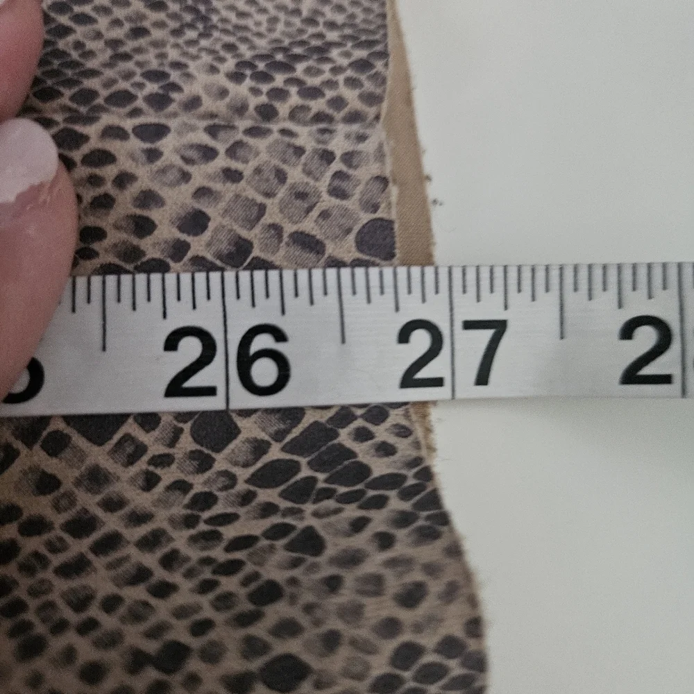 Zara Pull On Snake Print Pants with Elastic‎ Waist Sz Large Mobwife
